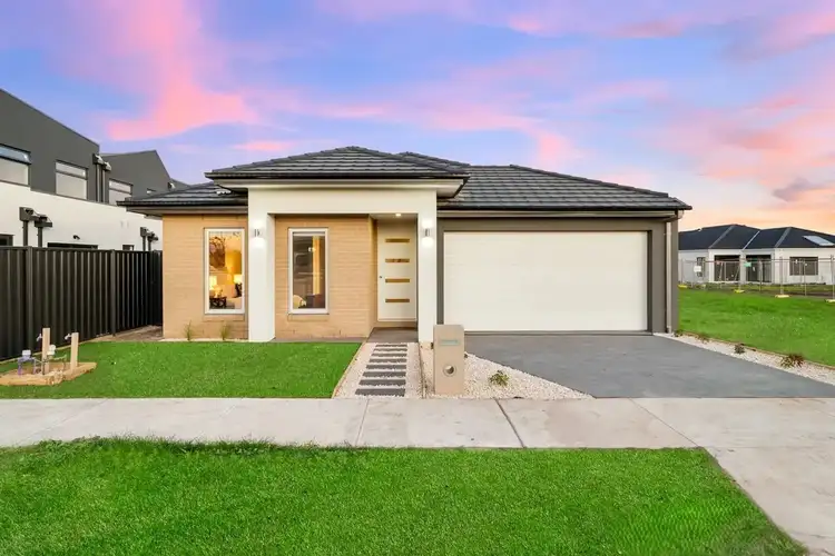 Main view of Homely house listing, 2 Falconer Court, Clyde North VIC 3978