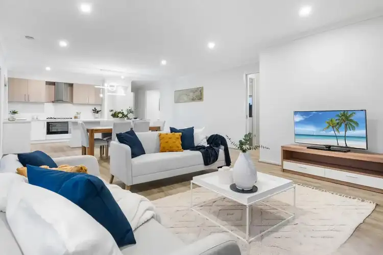 Third view of Homely house listing, 2 Falconer Court, Clyde North VIC 3978