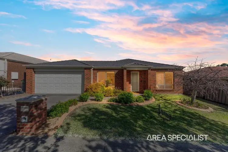 88 Leigh Drive, Pakenham VIC 3810