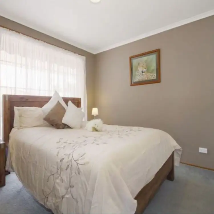 Fifth view of Homely unit listing, 2/43 Heyington Circle, Narre Warren VIC 3805