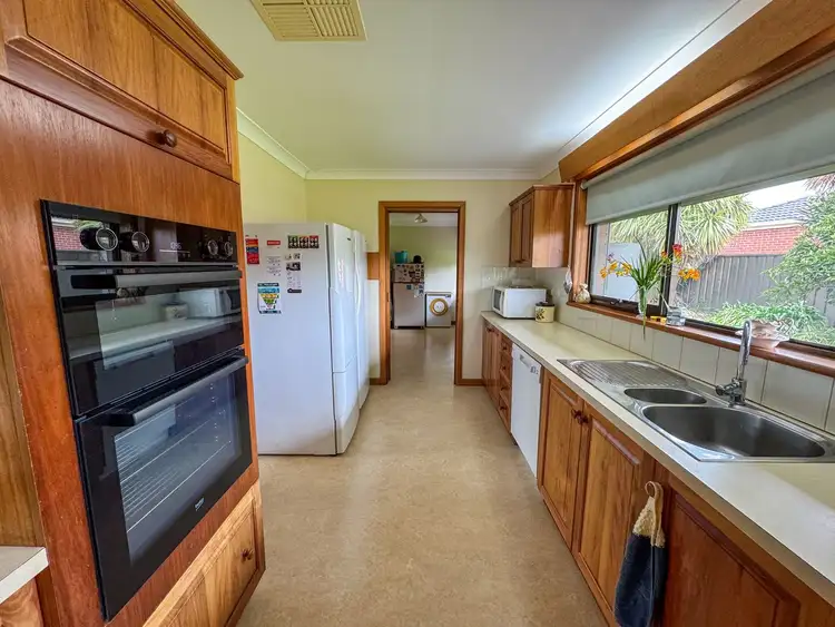 Seventh view of Homely house listing, 1 Hakea Court, Kyabram VIC 3620