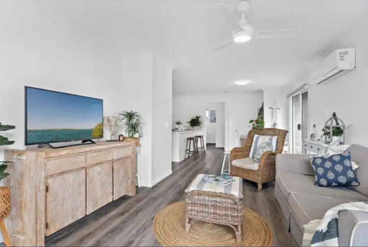 Fifth view of Homely semi-detached listing, 1/8 Eucalyptus Way, Perwillowen QLD 4560