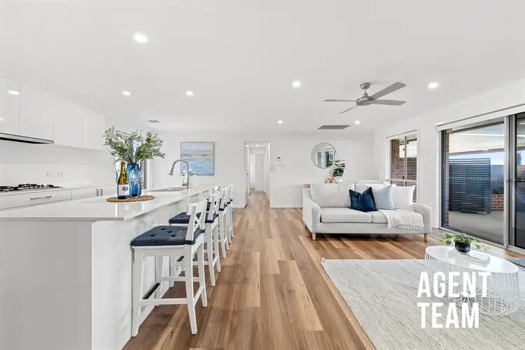 15 Clendinnen Street, Dunlop ACT 2615