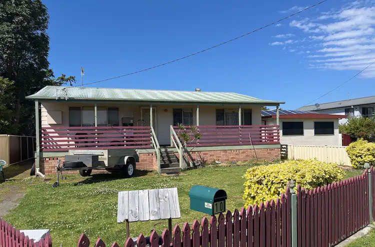 10 Leonore Avenue, Greenwell Point NSW 2540