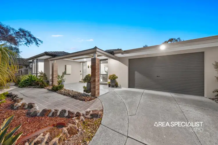 21 Forsyth Court, Cranbourne North VIC 3977