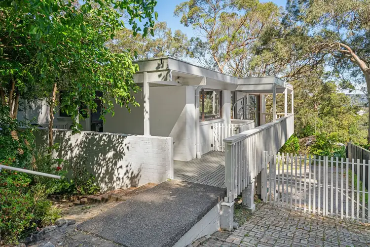 26 Yugari Crescent, Daleys Point NSW 2257
