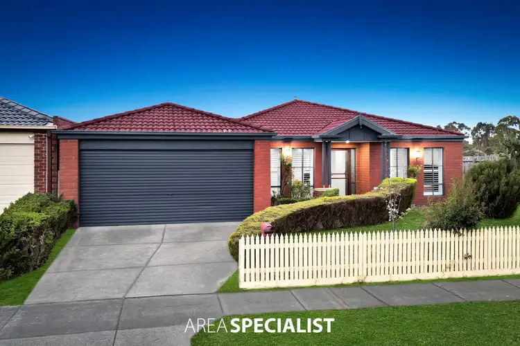 26 Central Parkway, Cranbourne West VIC 3977