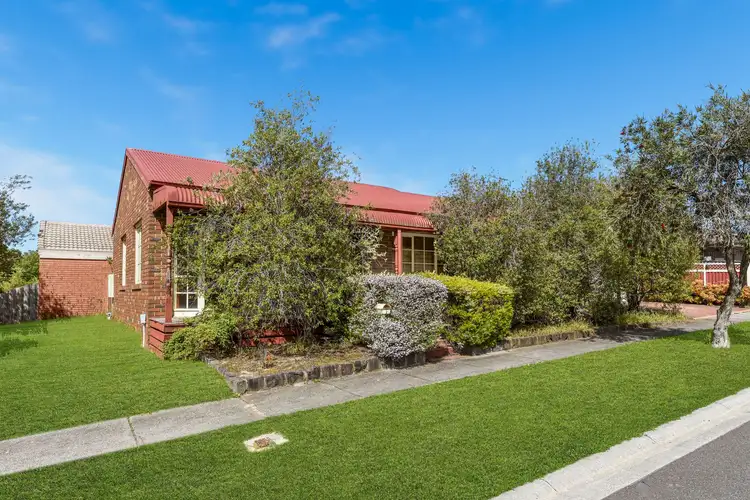Main view of Homely house listing, 2 Ivy Court, Cranbourne North VIC 3977