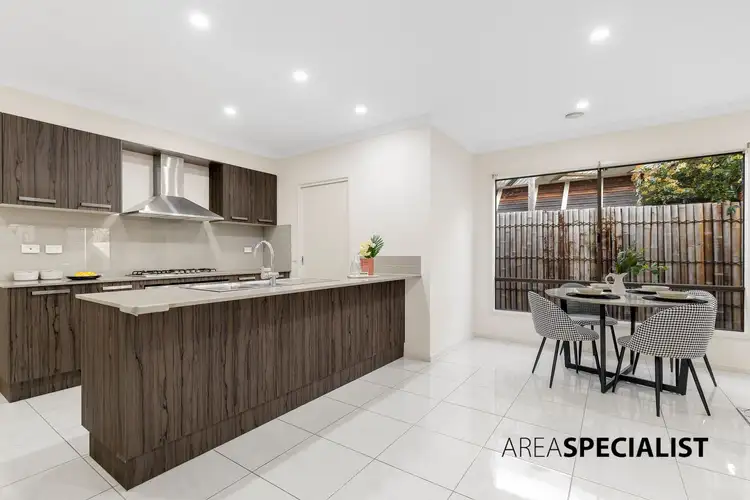 Sixth view of Homely house listing, 4 Spencer Circuit, Cranbourne East VIC 3977