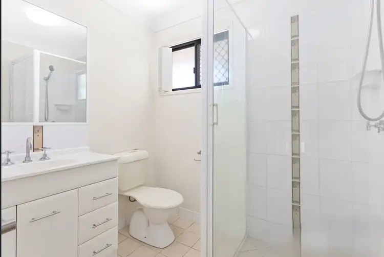 Fifth view of Homely house listing, 8 AUDREY DRIVE, Gracemere QLD 4702