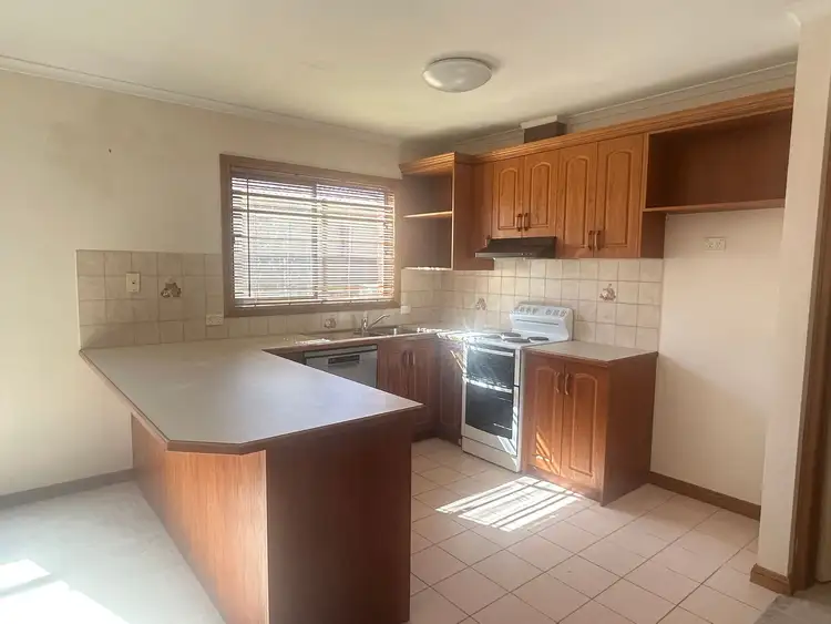 Second view of Homely unit listing, 2/302 Ninth Street, Mildura VIC 3500