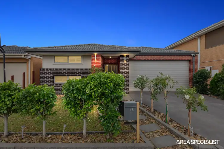 18 Greenslate Street, Clyde North VIC 3978