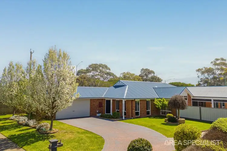 1 Balcombe Drive, Mount Martha VIC 3934