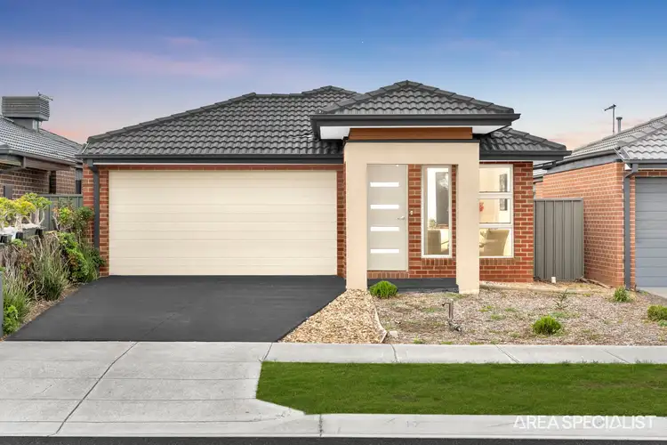 Main view of Homely house listing, 10 Raspberry Way, Kurunjang VIC 3337