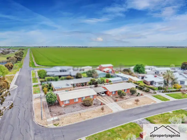 12 Remlaw Road, Horsham VIC 3400