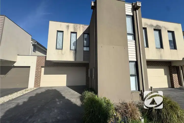12 Fitzroy Street, Pakenham VIC 3810