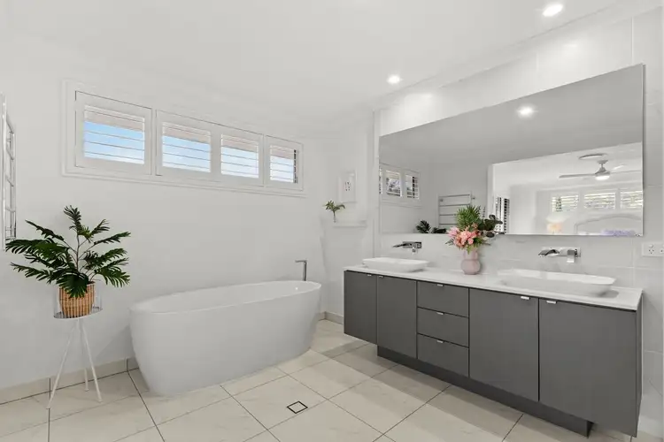 Fourth view of Homely house listing, 1 Glenhaven Close, Redland Bay QLD 4165