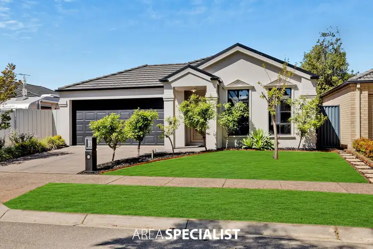 Main view of Homely house listing, 11 Paperbark Drive, Pakenham VIC 3810