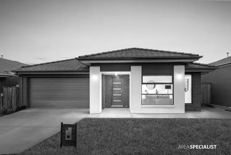 10 Haniper Grove, Werribee VIC 3030