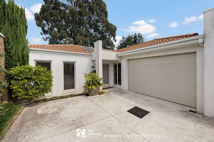Main view of Homely unit listing, 2/52 Edinburgh Road, Blackburn South VIC 3130