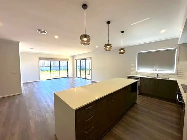 Second view of Homely house listing, 6 ROCKLEY AVENUE, Warragul VIC 3820