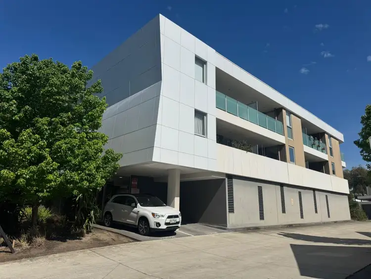 17/15 Eucalyptus Drive, Maidstone VIC 3012