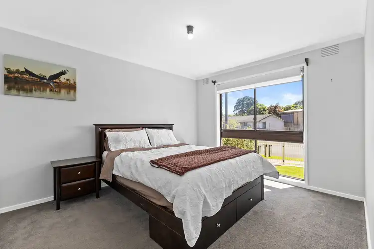 Fifth view of Homely house listing, 2 Moonabeal Court, Traralgon VIC 3844