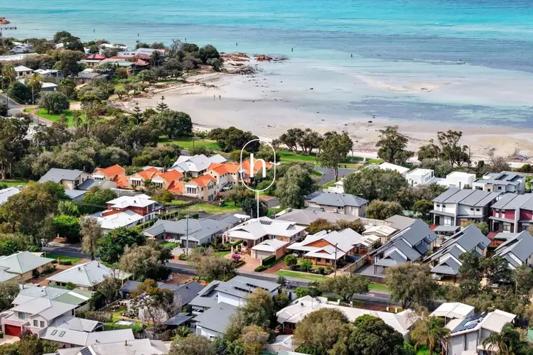 69 Gifford Road, Dunsborough WA 6281