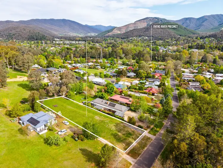 26 Mount Porepunkah Road, Bright VIC 3741