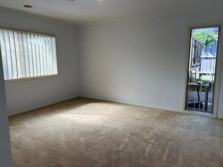 Fifth view of Homely house listing, 8 Lancashire Drive, Cranbourne North VIC 3977