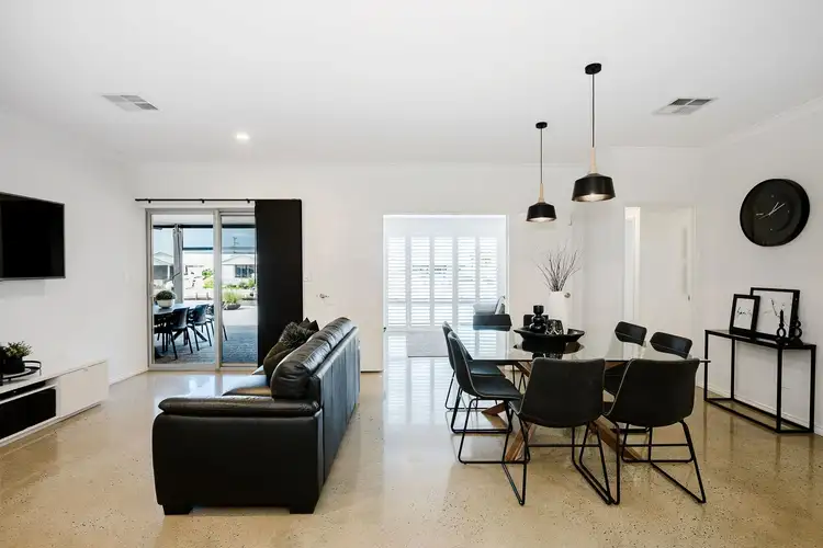 Fifth view of Homely house listing, 19 Oomoo Place, South Yunderup WA 6208