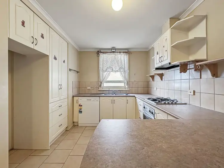 Fifth view of Homely house listing, 39 Peel Street, Maryborough VIC 3465