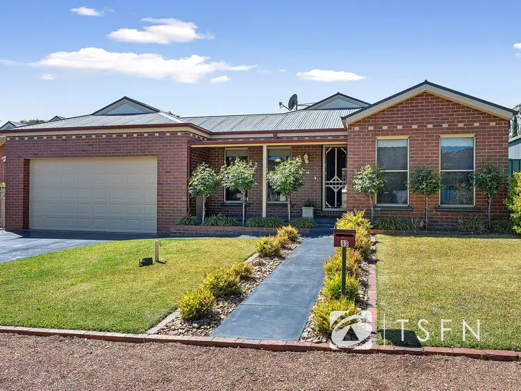 13 Correa Avenue, Kangaroo Flat VIC 3555
