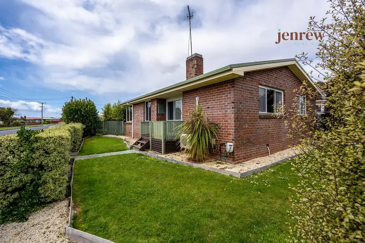 26 Beaufort Street, Somerset TAS 7322
