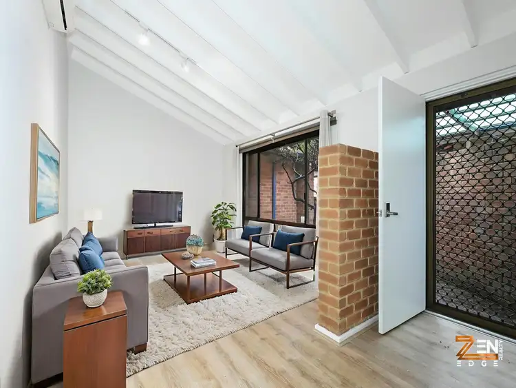 2/51 McDonald Street, Como WA 6152