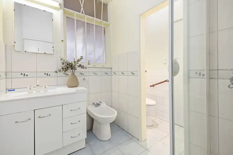 Fifth view of Homely house listing, 2 Phillip Avenue, Springvale VIC 3171