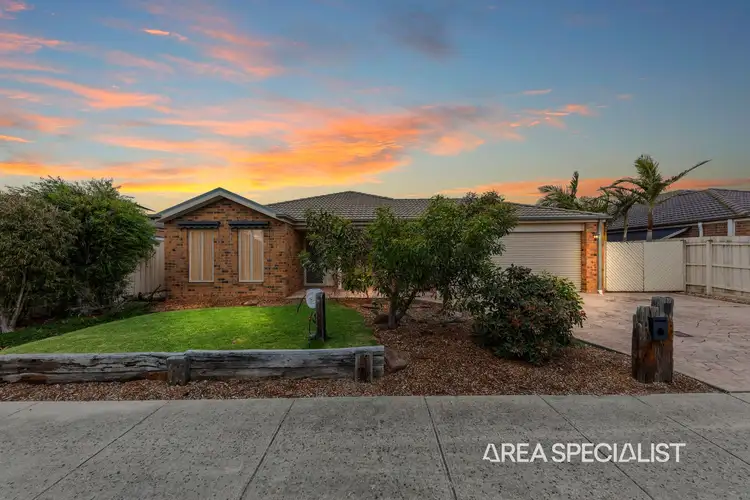 6 Bellairs Place, Koo Wee Rup VIC 3981