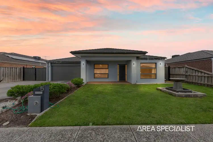 5 Ramona Way, Pakenham VIC 3810