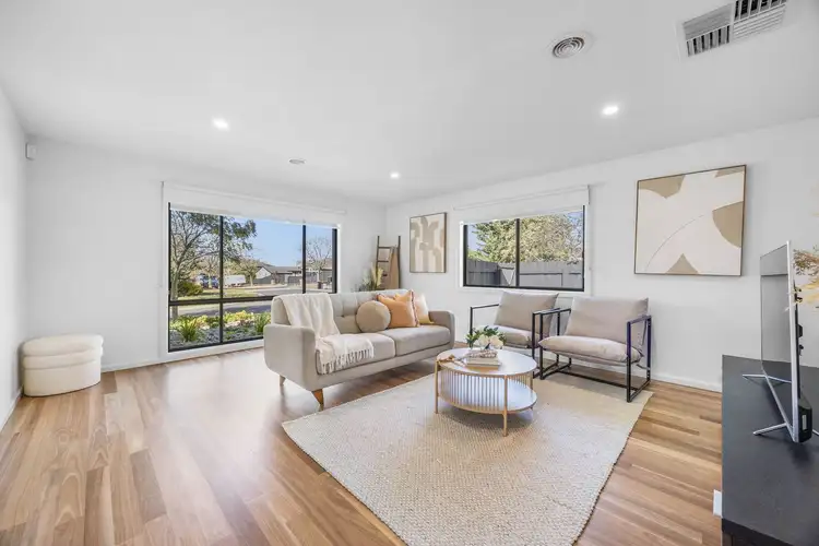 Second view of Homely house listing, 11 Ruthven Close, Hillside VIC 3037