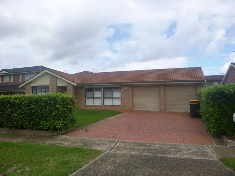 80 Rugby Crescent, Chipping Norton NSW 2170