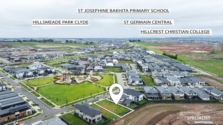LOT 524, 17 Shearjoy Loop, Clyde North VIC 3978