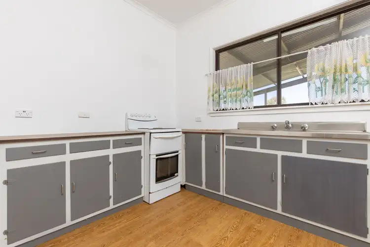 Fifth view of Homely house listing, 12 Box Street, Merbein VIC 3505