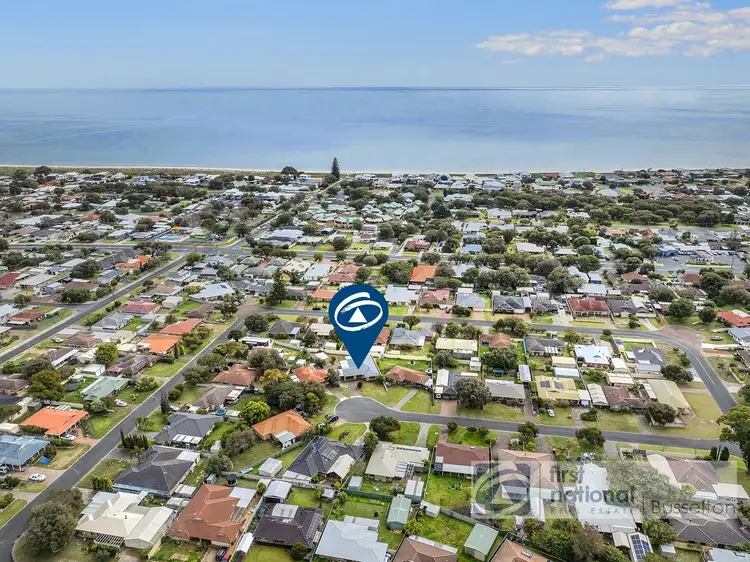 14 Glassby Place, West Busselton WA 6280