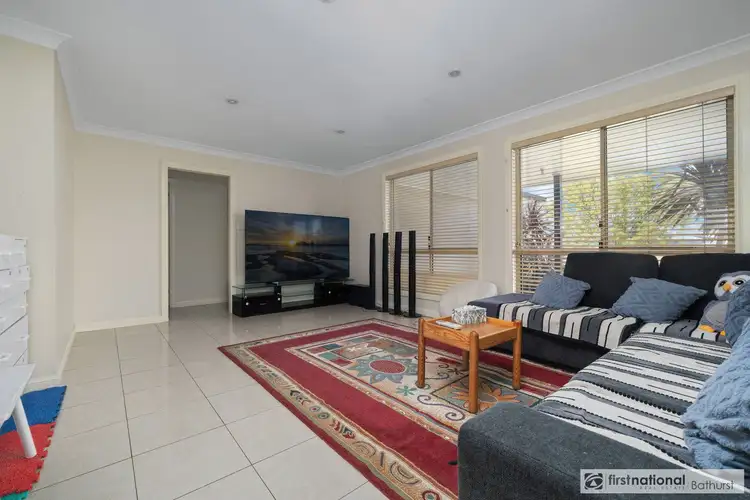 Fifth view of Homely semi-detached listing, 25B Sundown Drive, Kelso NSW 2795