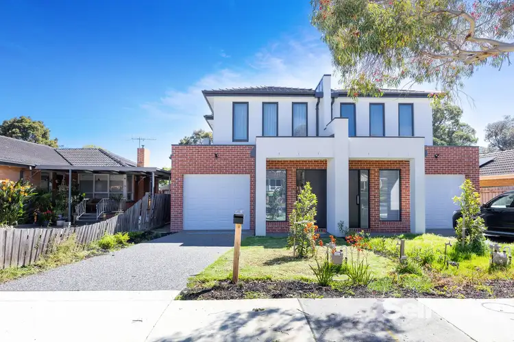 21 Taylor Ave, Burwood East VIC 3151