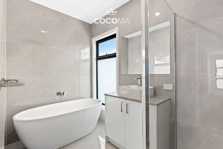 Fifth view of Homely house listing, 5 Homeleigh Road, Keysborough VIC 3173