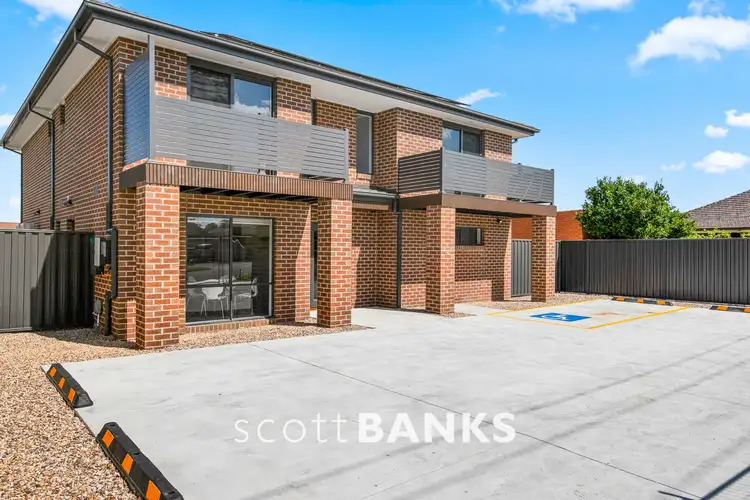 1/15 Burnewang Street, Albion VIC 3020