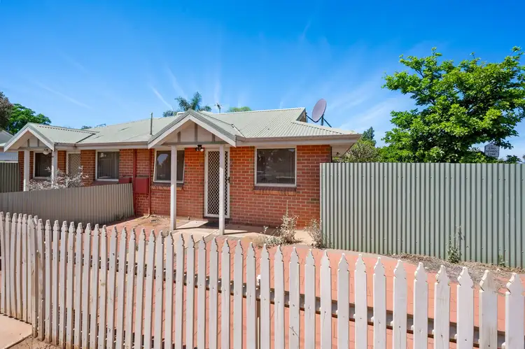 2/40 Moran Street, Boulder WA 6432