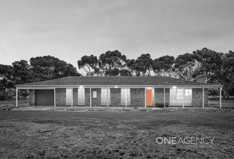 75 Stockwell Drive, Sunbury VIC 3429