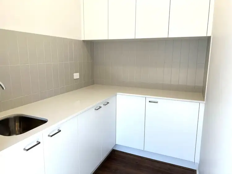 Fifth view of Homely house listing, 16 Praiano Avenue, Berwick VIC 3806